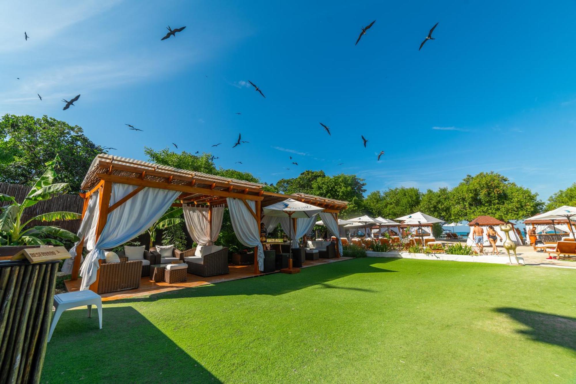 Pao Pao Hotel & Beach Club Isla Grande  Exteriör bild